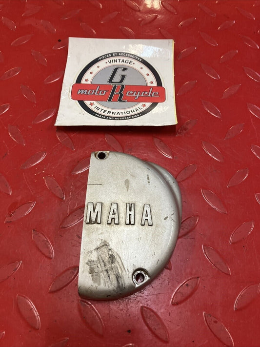 Yamaha DT80 1982 right crankcase oil pump cover GT80