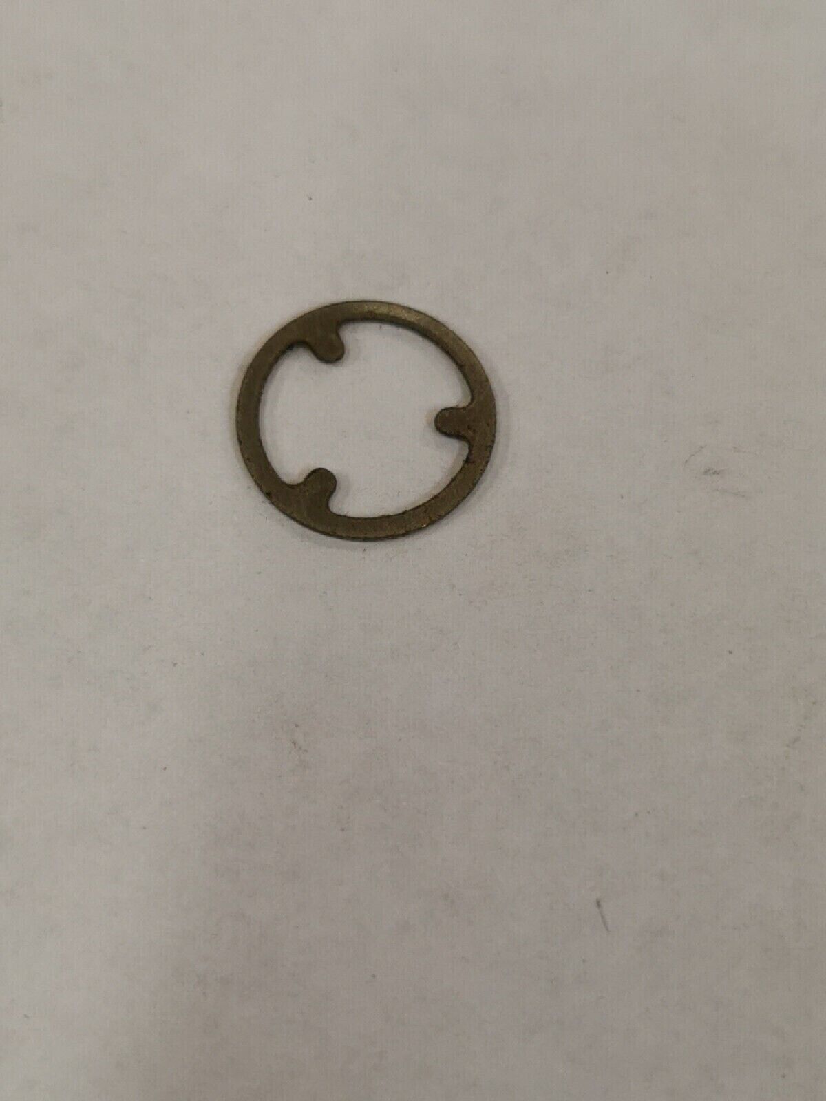 NOS PUCH BOMBARDIER MAXI  CARBURATOR LOWER NEEDLE CLIP RETAINER 773-620-003  P3