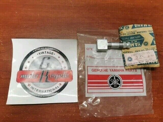 NOS Yamaha CS3 RD200 YA6 YCS1 CAMSHAFT 136-25351-01-00 SUB 214-25151-00-00 Y167