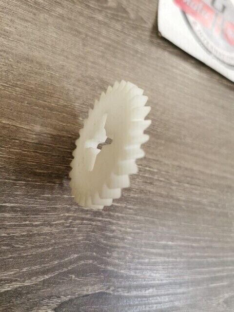 NOS YAMAHA DT50MX 1986 1987 DT50R GT80 GTMX TY50 GEAR DRIVE 353-13178-00-00 Y168