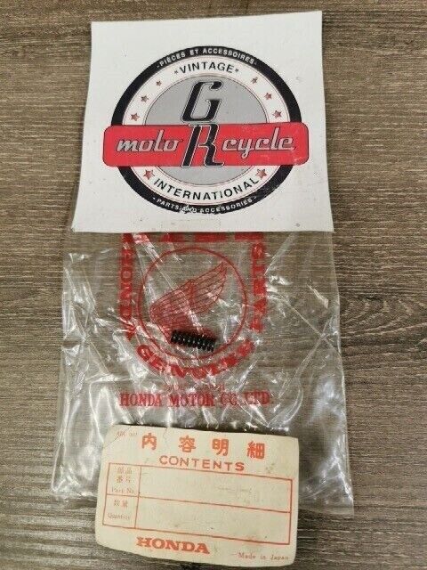 NOS HONDA C70 C72 C77 1960 - 1964 SPRING STOPER 28333-250-000 H81