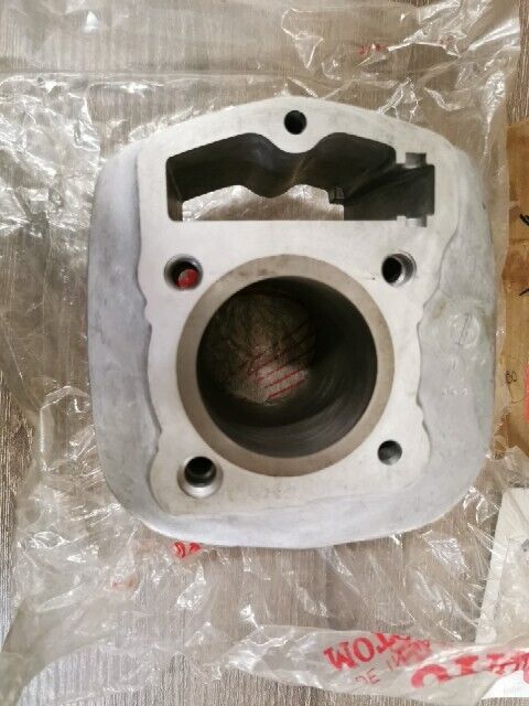 NOS HONDA CL125S CB125S1 TL125K2 XL125K1 CYLINDER COMP 12100-365-000 H88