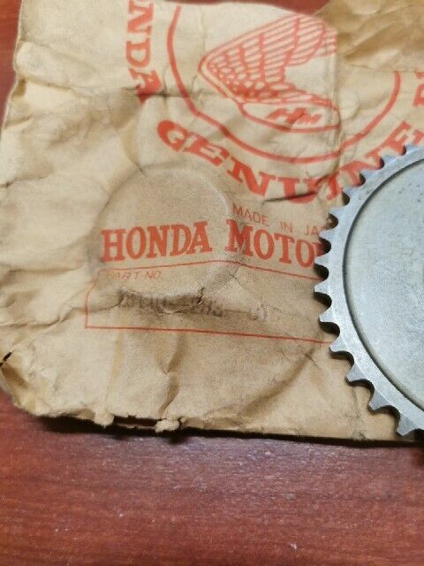 NOS Honda CB450 K0 STARTER SPROCKET 28110-283-010 H75