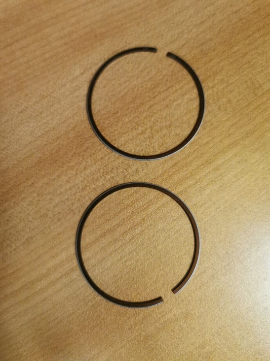 NOS YAMAHA YT125 1980  RING PISTON  SET  3X3-11610-40  Y48