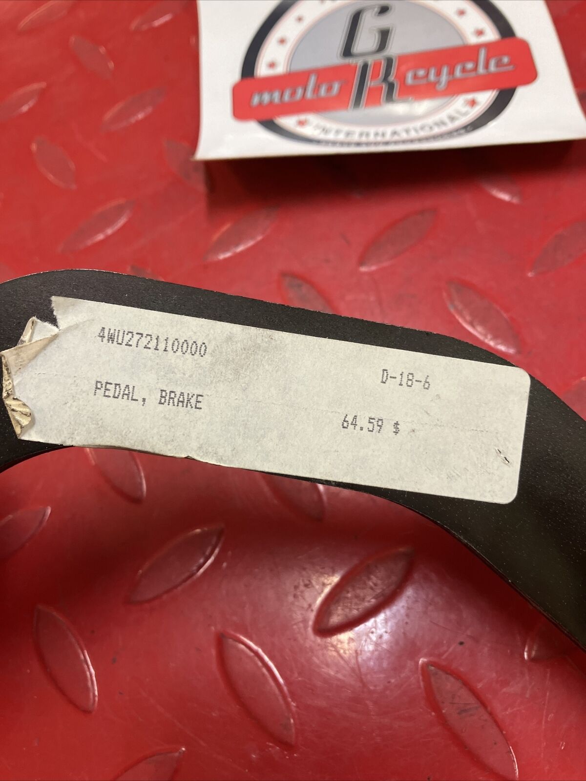 NOS YAMAHA YFM350 YFM400 PEDAL BRAKE 4WU-27211-00-00 4WU-27211-10-00 Y26