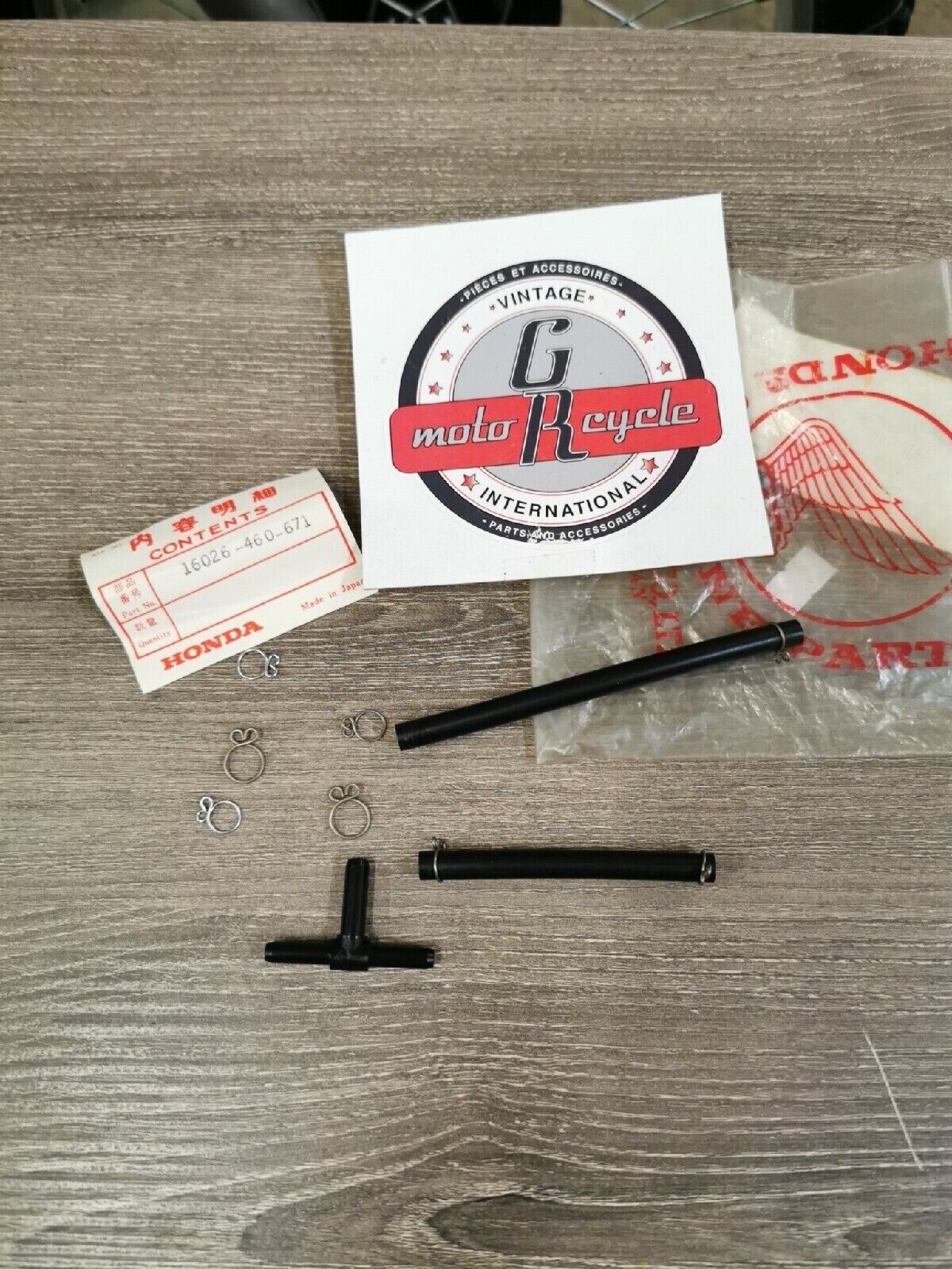 NOS HONDA CB650 1980  TUBE SET AIR VENT 16026-460-671 H45