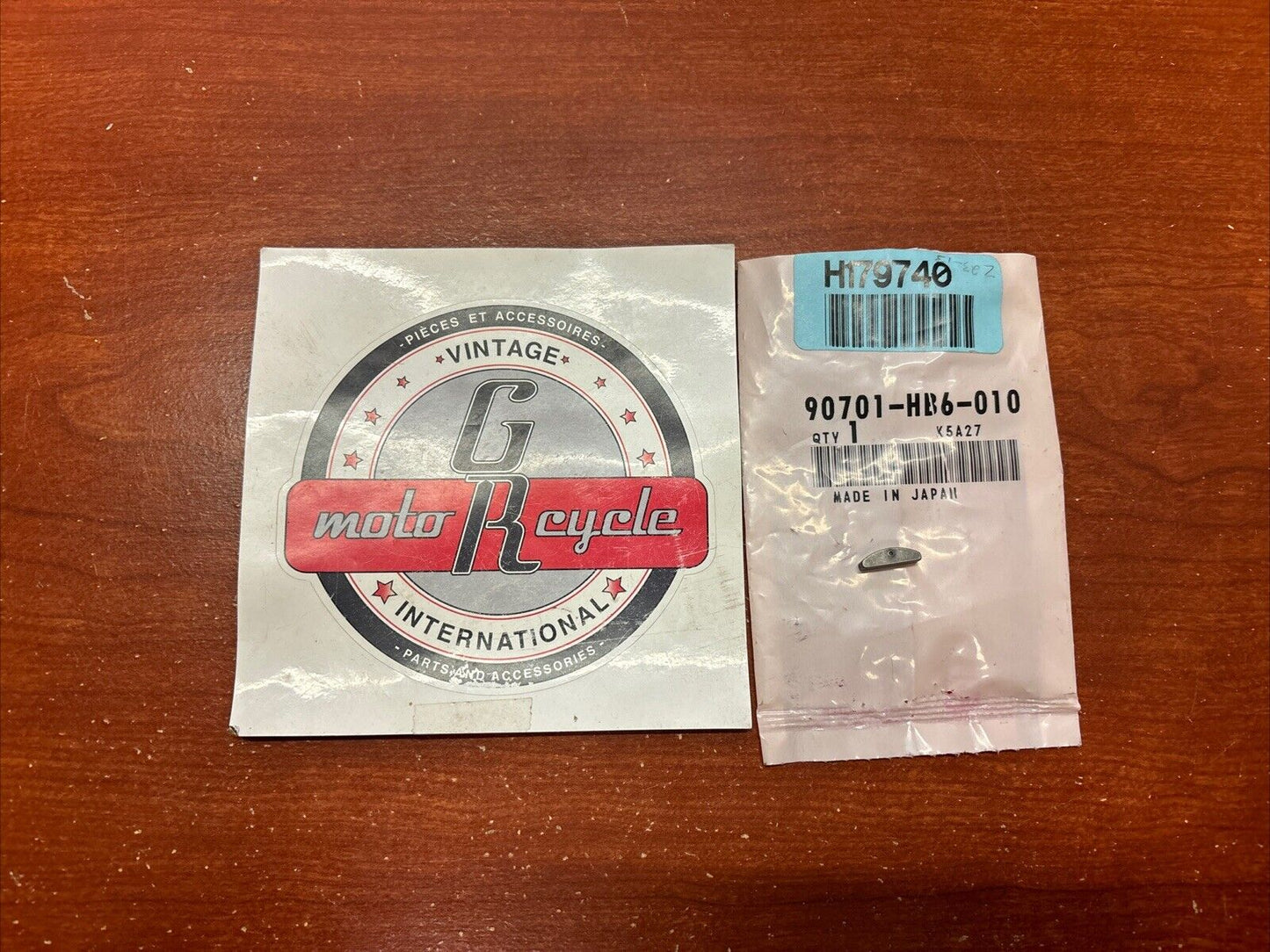 NOS Honda C50 C90 CBR1000RA WOODRUFF KEY 25X1 90701-HB6-010 H161
