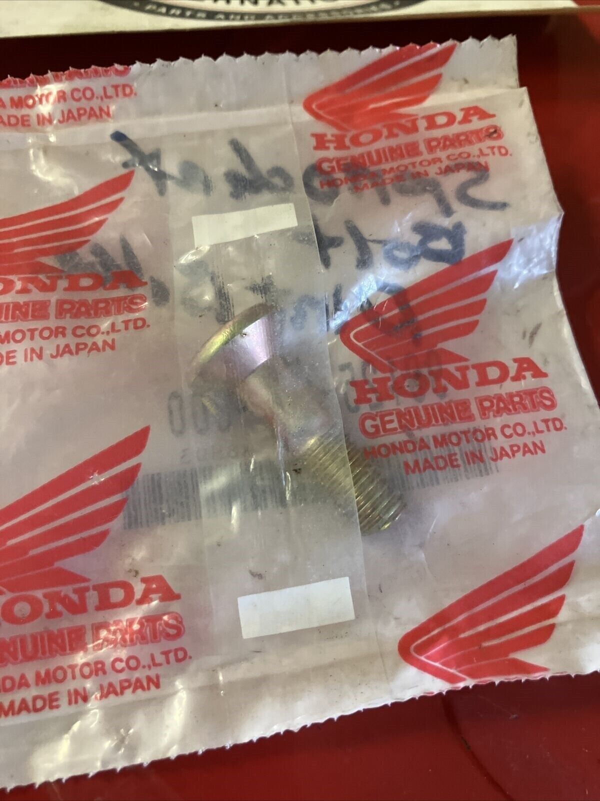 NOS HONDA CR XR REAR SPROCKET BOLT FLAT SCREW 90125-KA4-000 H24