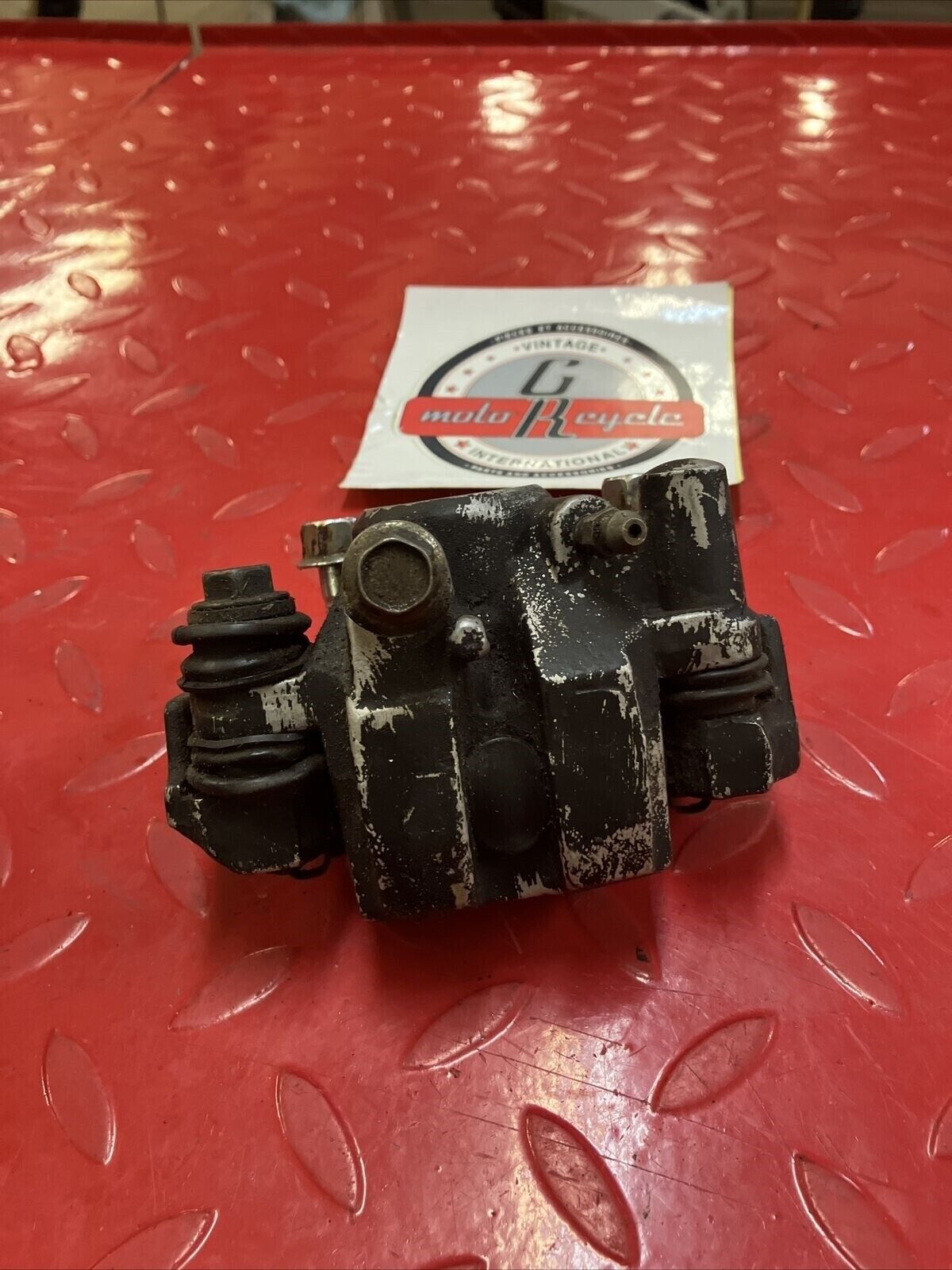 Yamaha DT200 1984 front brake caliper