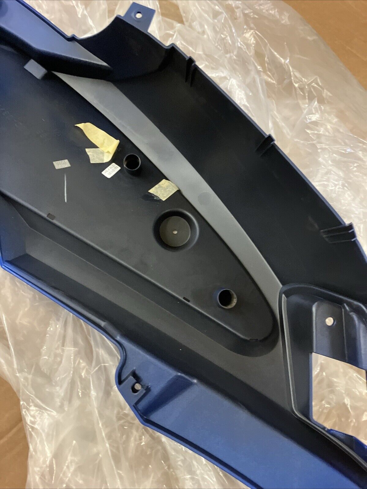 NOS Yamaha Wave Runner GX1800 FZR 2009 FZS 2010 2013 Side cover F2C-U377C-02-P4