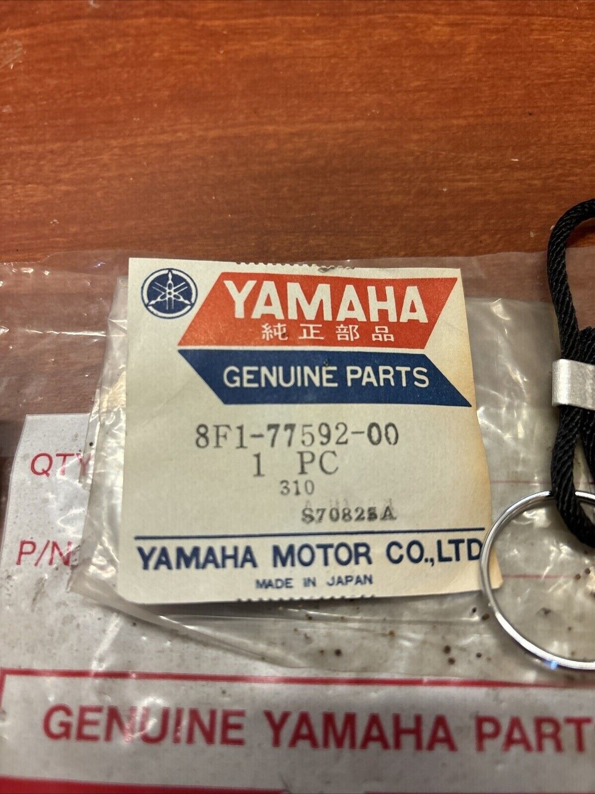 NOS Yamaha EC540 ET340 HITCH BRACKET 8F1-77592-00-00 Y180