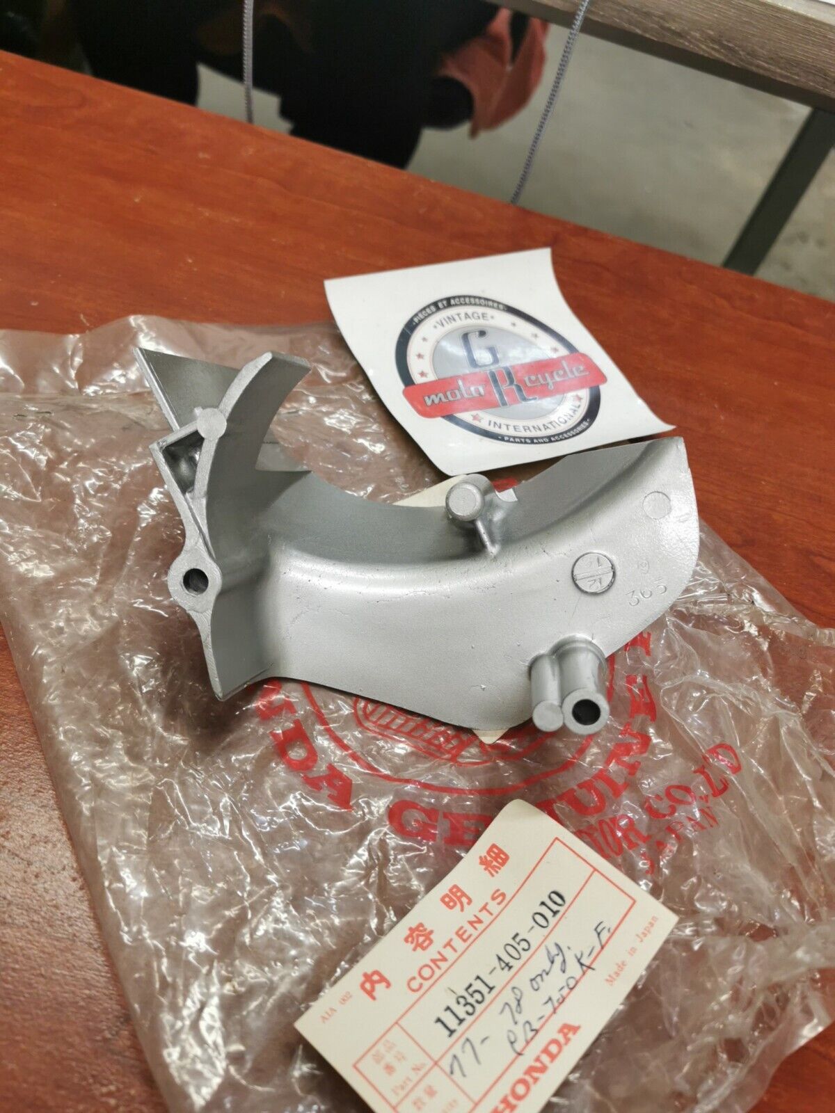 NOS Honda 1977 1978 CB750K LEFT REAR CRANKCASE COVER 11351-405-010 H63