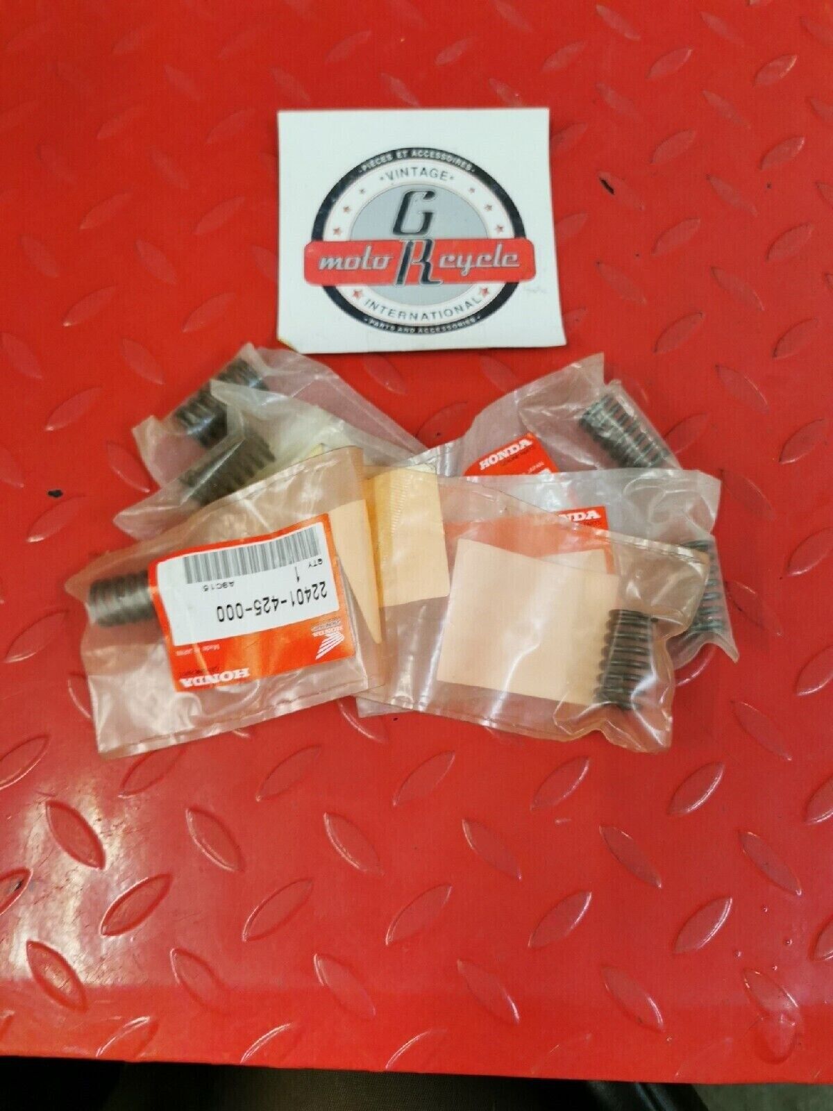 NOS HONDA CB750C CB750F CB750K 1979 - 1983 CLUTCH SPRING QTY 6 22401-425-000 H39
