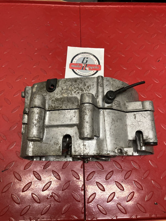 Suzuki RV90 1973 crankcase set left right