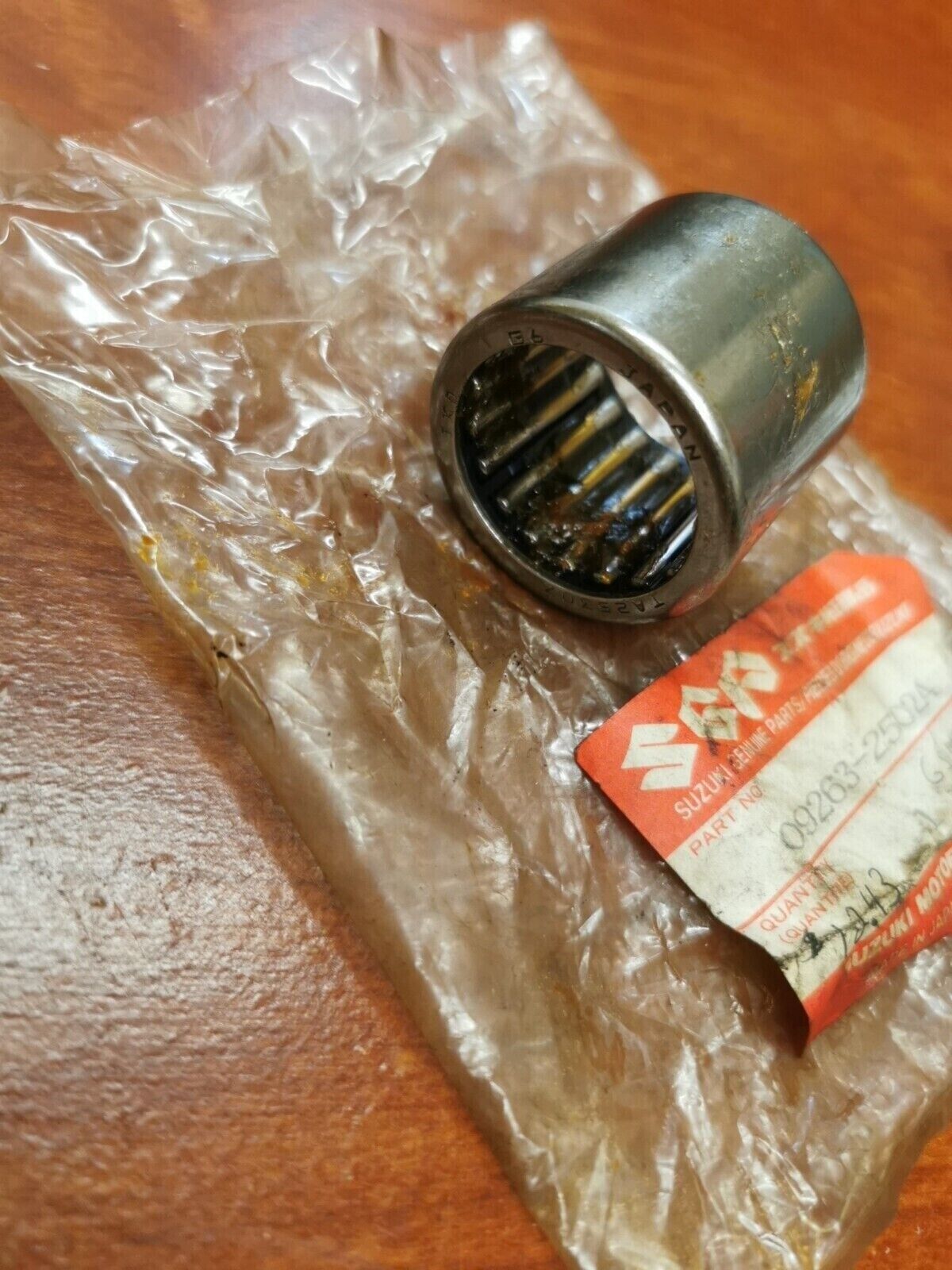 NEW NOS SUZUKI VX800 GSX1100 SV650S GS1000 GS1100 GS550 BEARING 09263-25024 S30