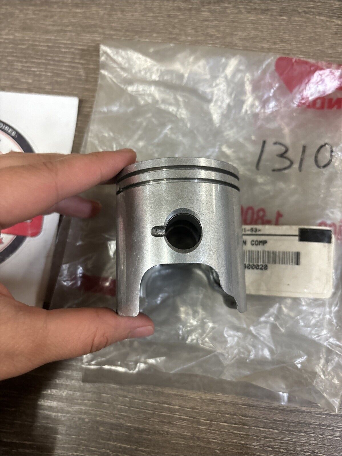 NOS Honda CR125M MT125R PISTON STD 13101-400-020 H136