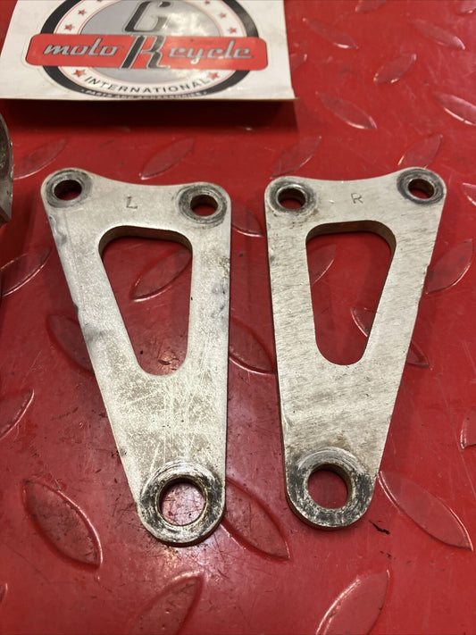 Honda CR250R 1984 engine motor mounts mounting plate bracket hanger