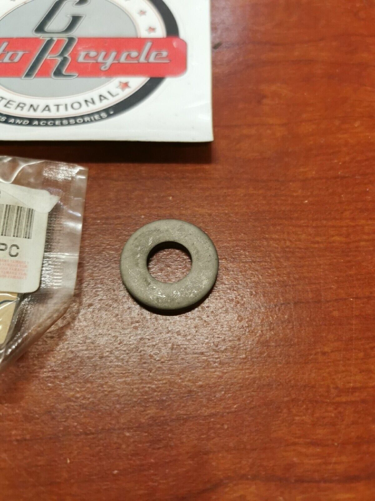 NOS Yamaha XV1100 XV750 PLATE WASHER 90201-125A3-00 Y72