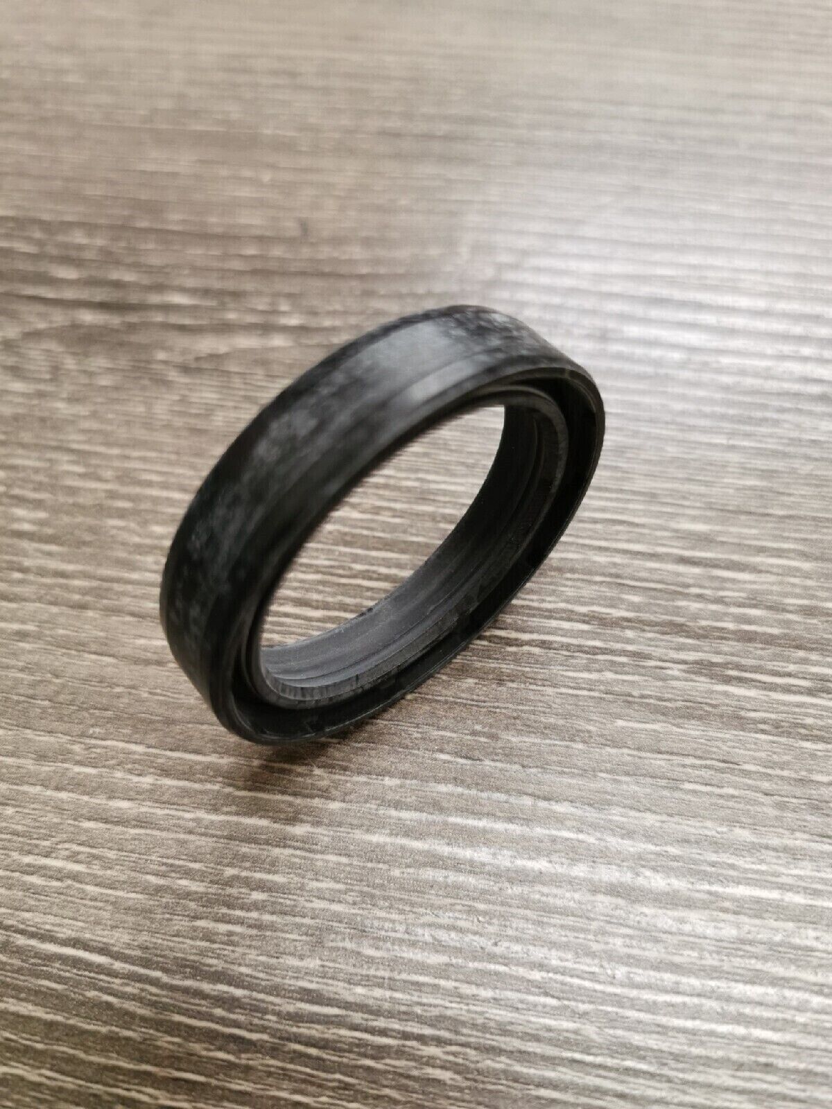 NOS YAMAHA OIL SEAL 5VU-23145-00-00 Y51