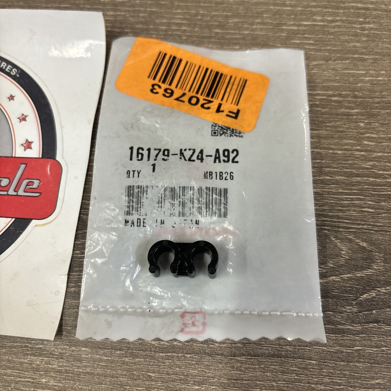 NOS Honda CR125R CR250R BINDER 16179-KZ4-A92 H158