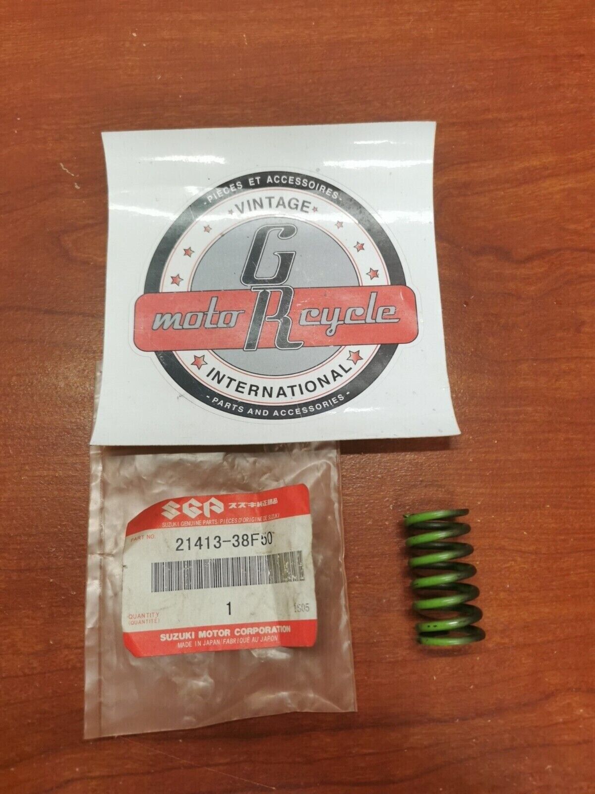 NOS Suzuki LT-F400 F CLUTCH SPRING 21413-38F50 S20