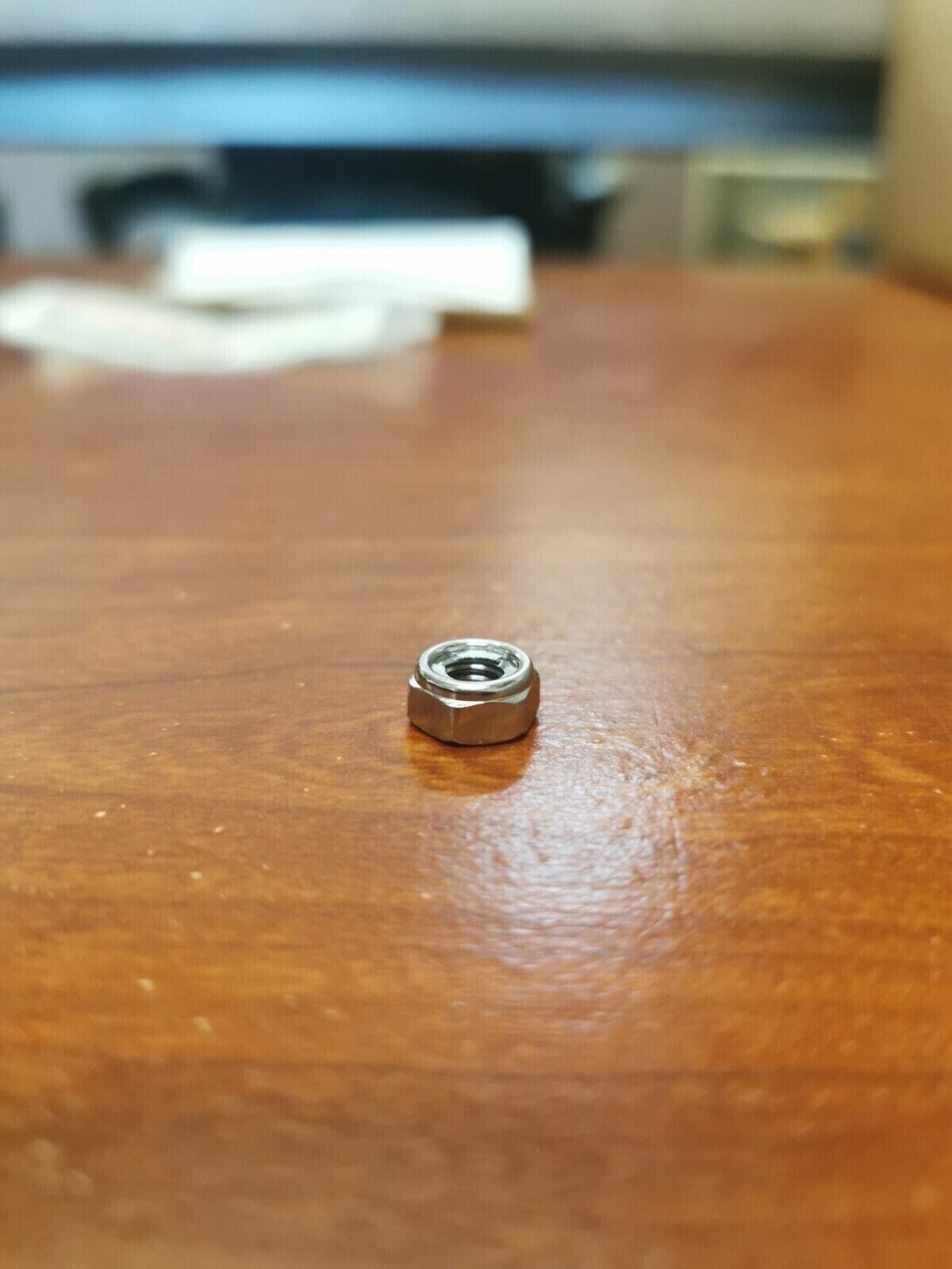 NOS Yamaha YZ450 YZ250 YZ125 YFS200 WR250 LENS FITTING NUT 5LP-84126-10-00 Y82