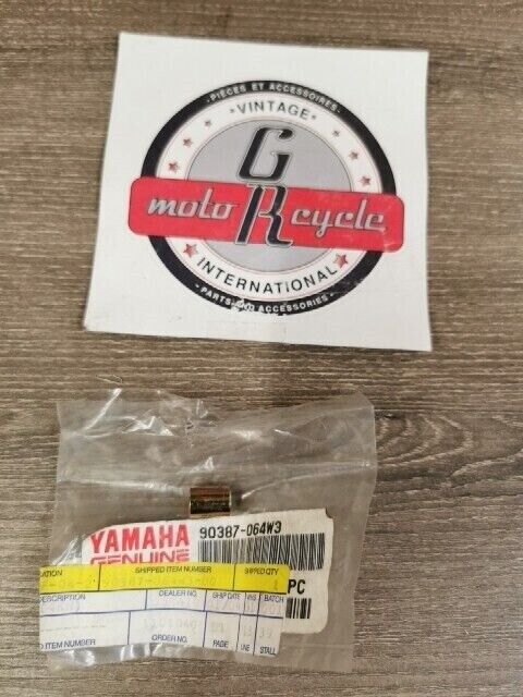 NOS YAMAHA XSR700 2018 - 2020 SX500R VT500XLD COLLAR 90387-06144-00 Y108