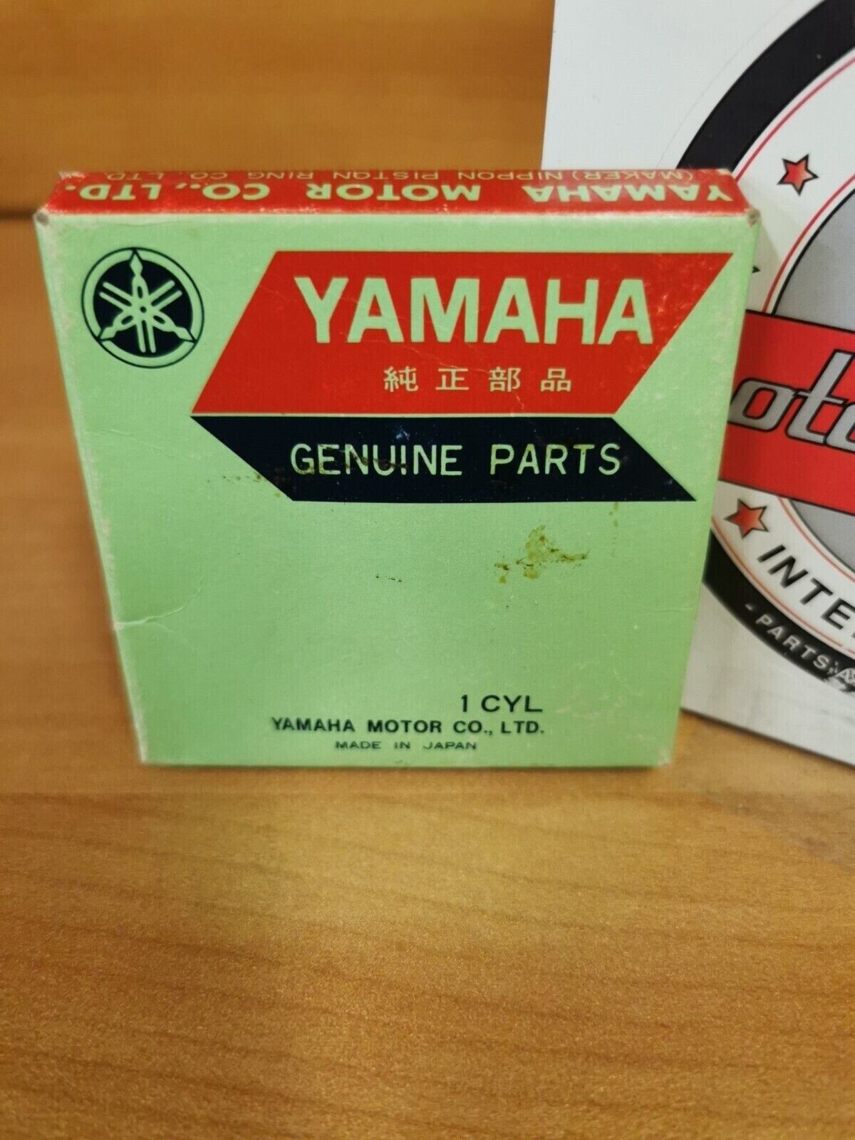 NOS YAMAHA YZ125 MX125 1974 - 1977  RING PISTON 1ST  0.25   401-11611-11-00 Y48