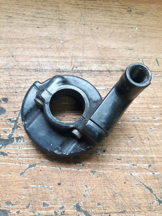 Honda XR100R 1986 Throttle housing tube upper lower 53167-KA2-000 53168-KA2-010