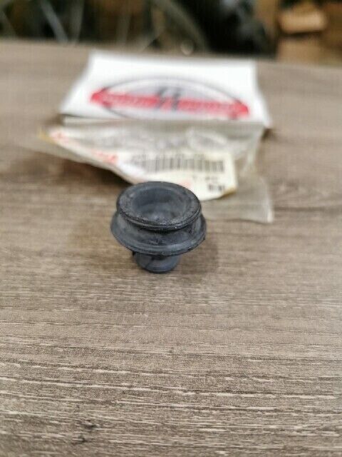 NOS YAMAHA ATV BIG BEAR YFM350FWU 1987 1988 CAP 2HR-25188-00-00 Y106