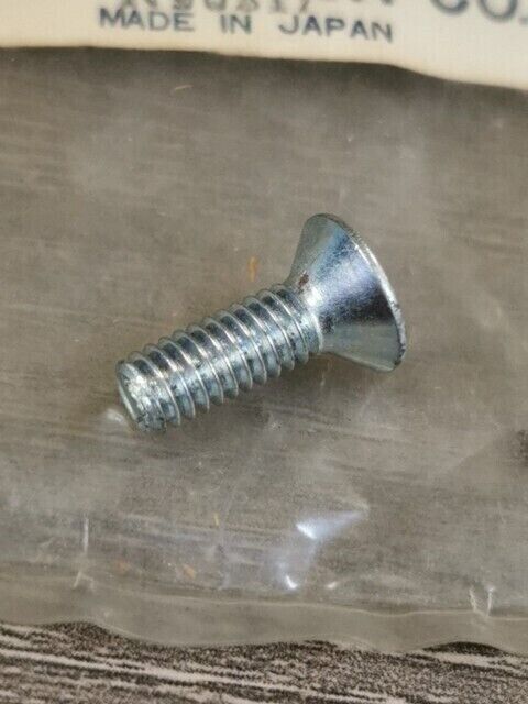 NOS YAMAHA PW50J 1982 PW50K 1983 DT1 1968 SCREW FLAT HEAD 92701-05015-00 Y158