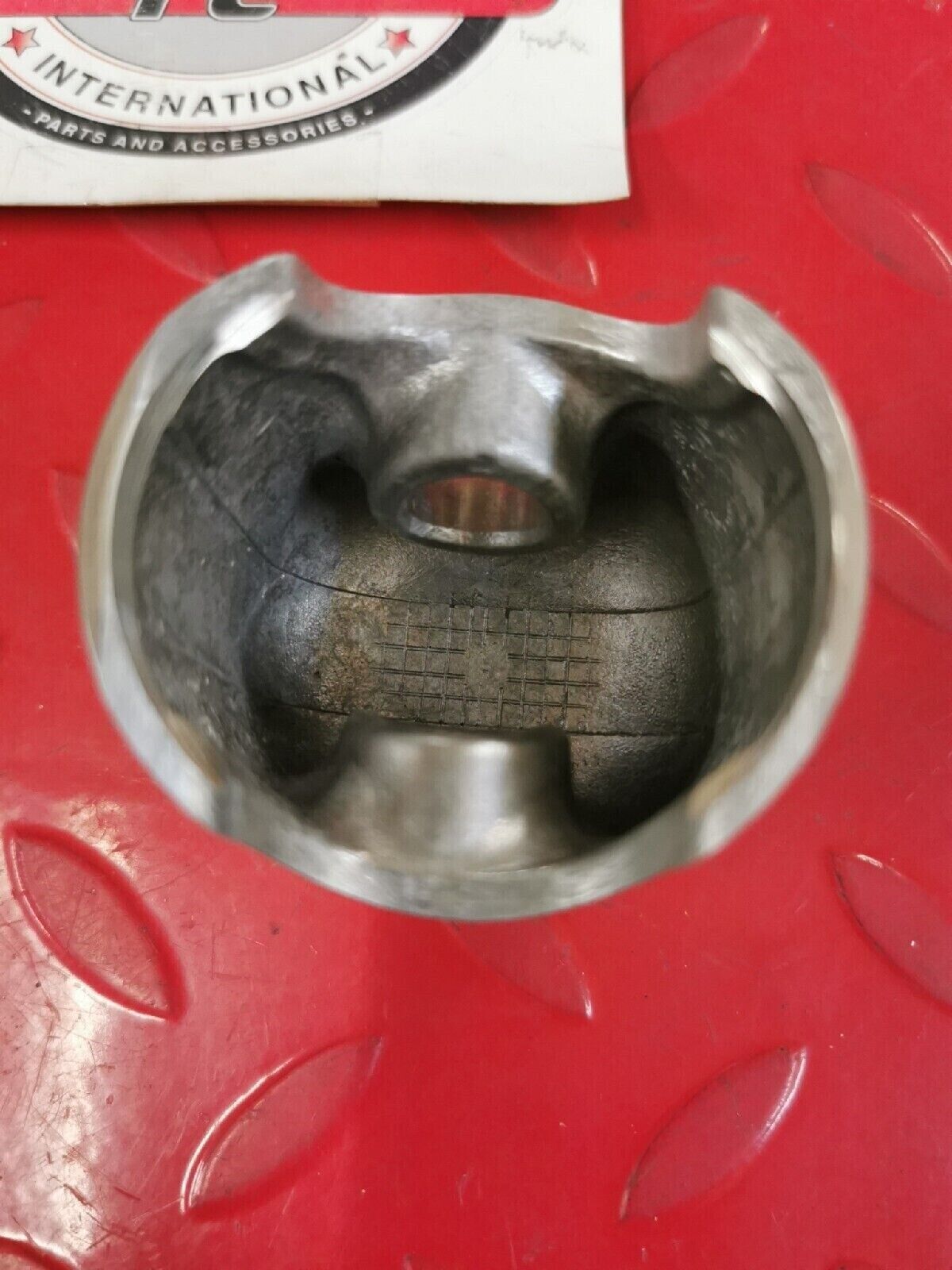 NOS HONDA CR125 1987  PISTON OVER SIZE 0.25 13102-KS6-700 H38