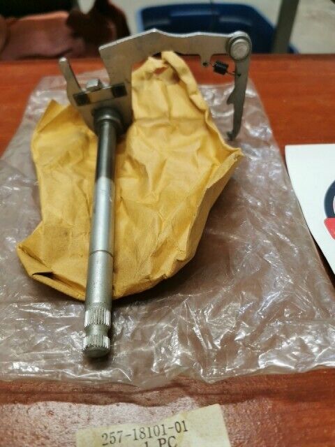 NOS Yamaha CHANGE SHAFT 257-18101-01-00 SUB 257-18101-02-00 257-18101-03-00 Y118