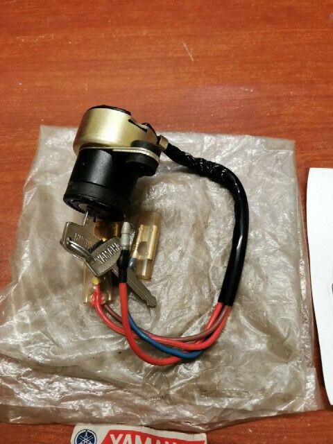 NOS Yamaha MAIN IGNITION SWITCH 360-82508-43-00 SUB 360-82508-09-00 Y109