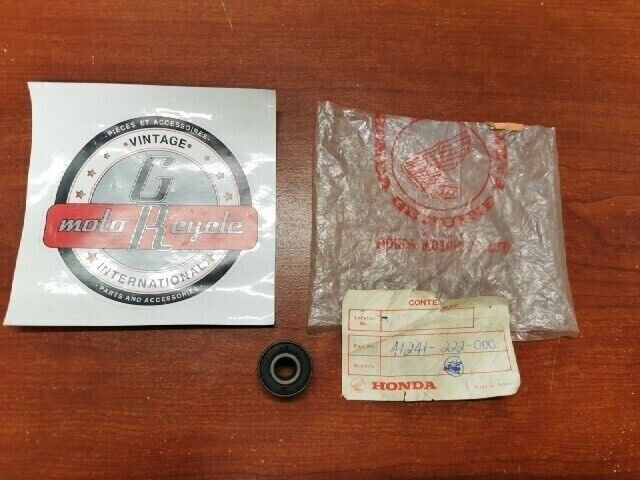 NOS Honda CB160 CB175 CL160 CL175 REAR WHEEL DAMPER BUSHING 41241-222-000 H69