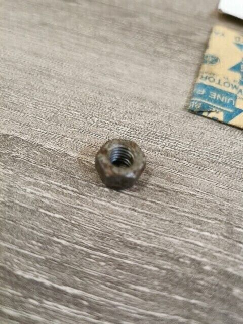 NOS YAMAHA YZF600R TR3 TX650 XS750D XS500D RD350 XS1 NUT 214-16344-00-00 Y156