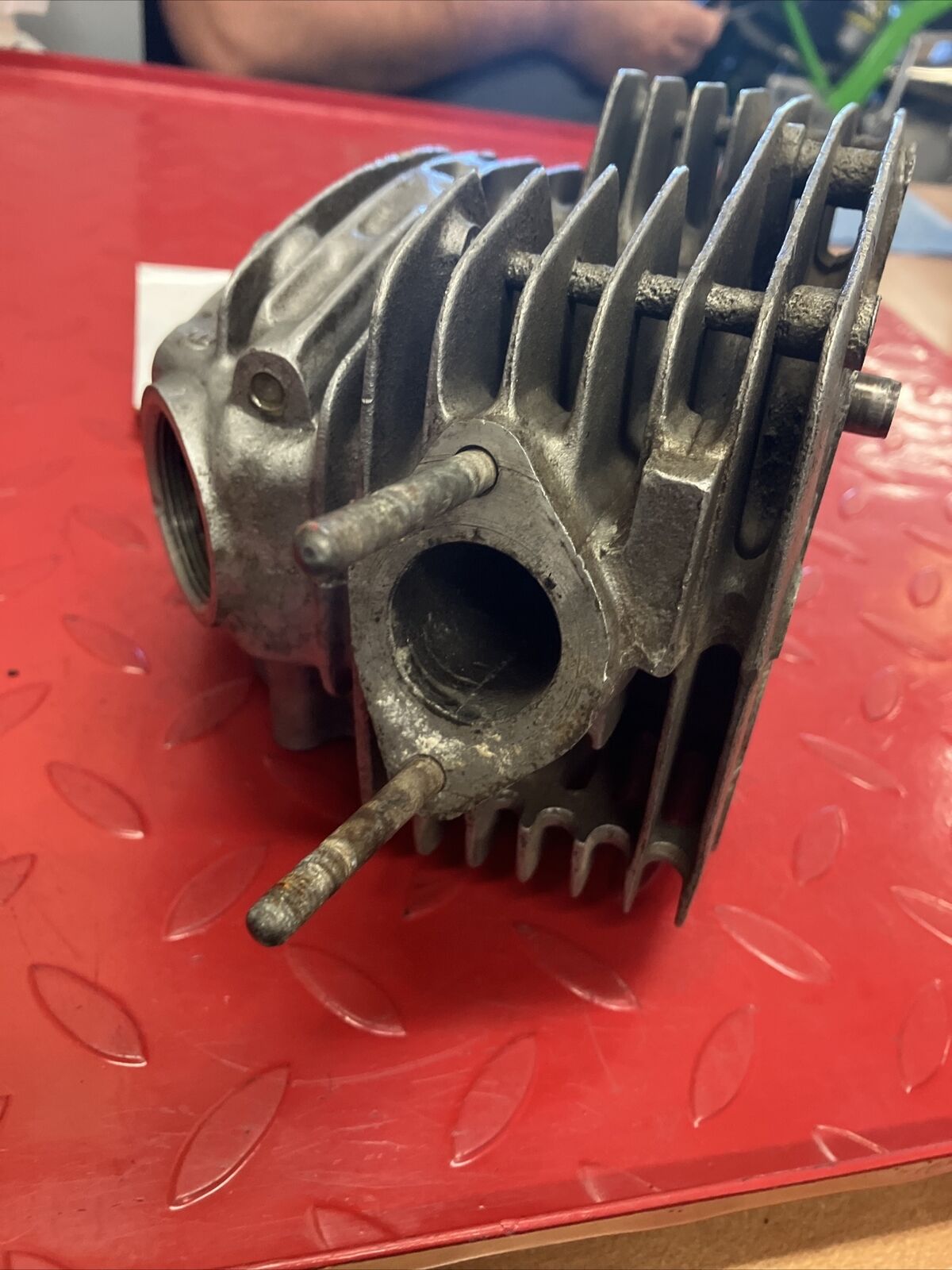 Honda XL100 1974 cylinder head 1975