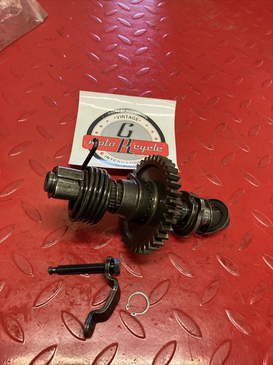 Honda XL250R 1982 Kickstarter kick starter shaft gear spindle stopper 1983