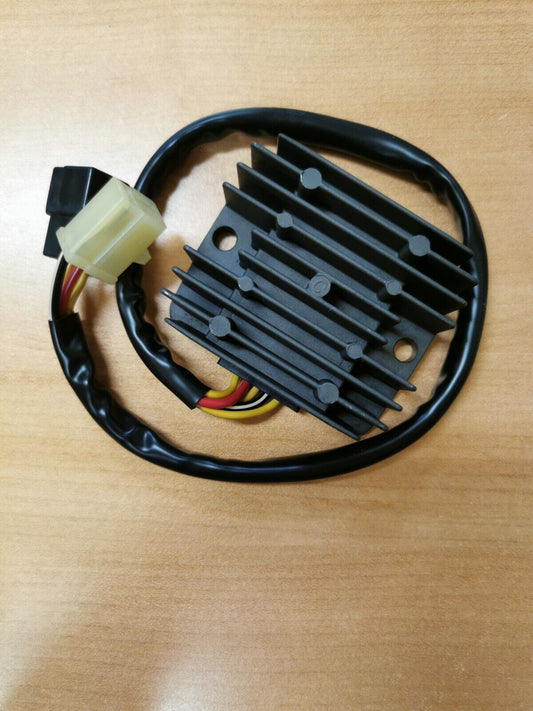 NOS SUZUKI   VX800  1990 - 1993  VZ800 1997 - 2004  RECTIFIER  32800-45C01 S9