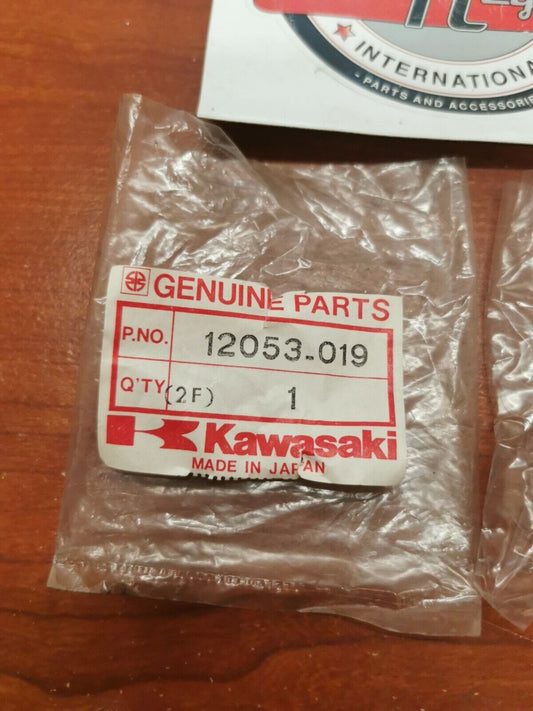 NEW NOS Kawasaki KZ1000 KZ900 Z1 CAM CHAIN GUIDE 12053-019 K34
