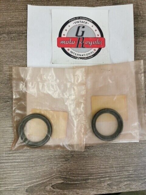NOS HONDA CR125R CR500 1996 - 2001 SEAL DUST QTY2 91254-MAC-741 H101