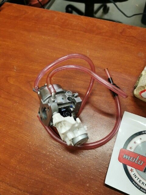 NOS Honda EU2000 CARBURETOR 16100-Z0D-D41 H108