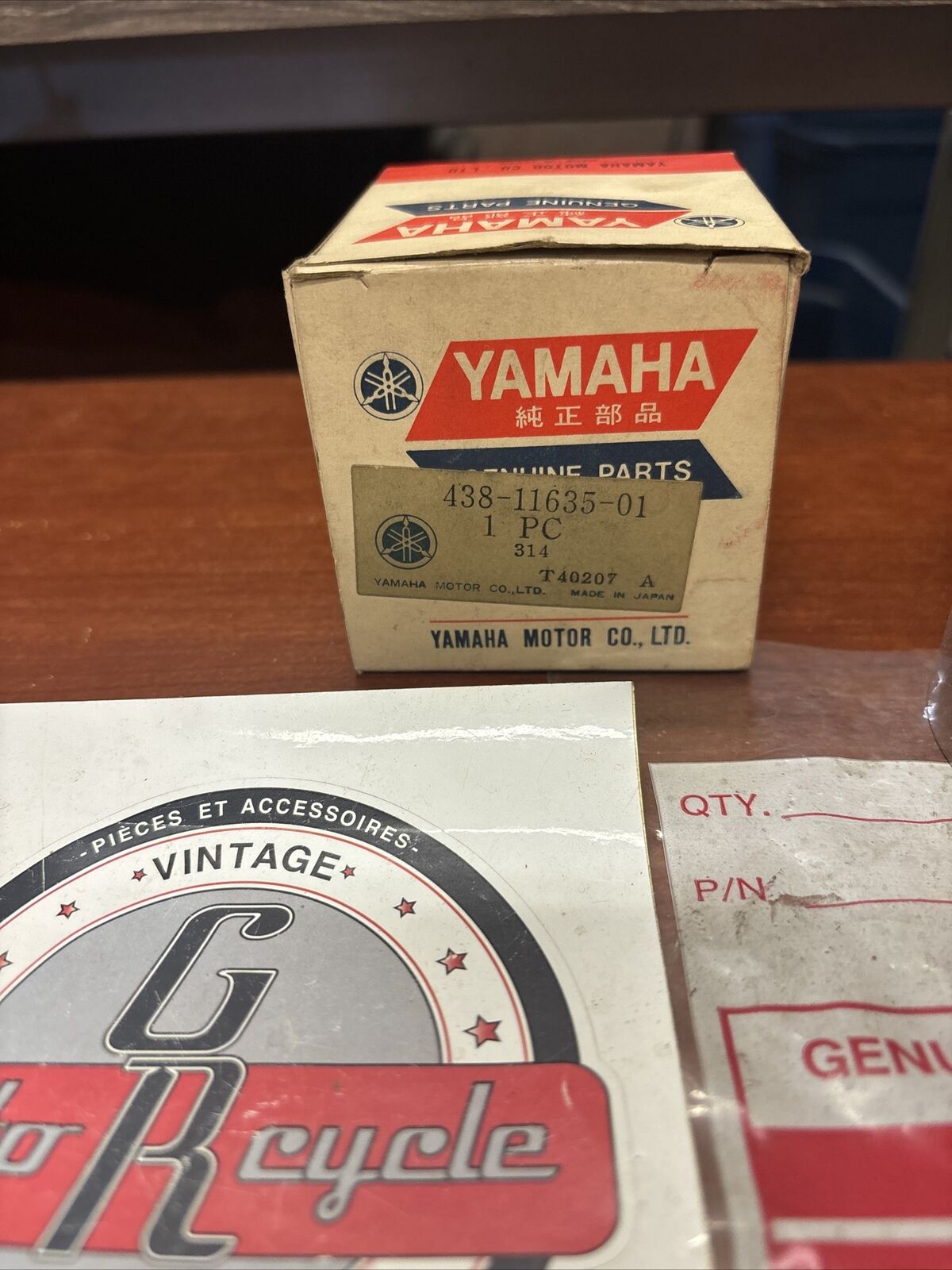 NOS Yamaha DT2 DT250 PISTON O/S 0.25 438-11635-01-00 SUB 438-11635-02-00 Y175