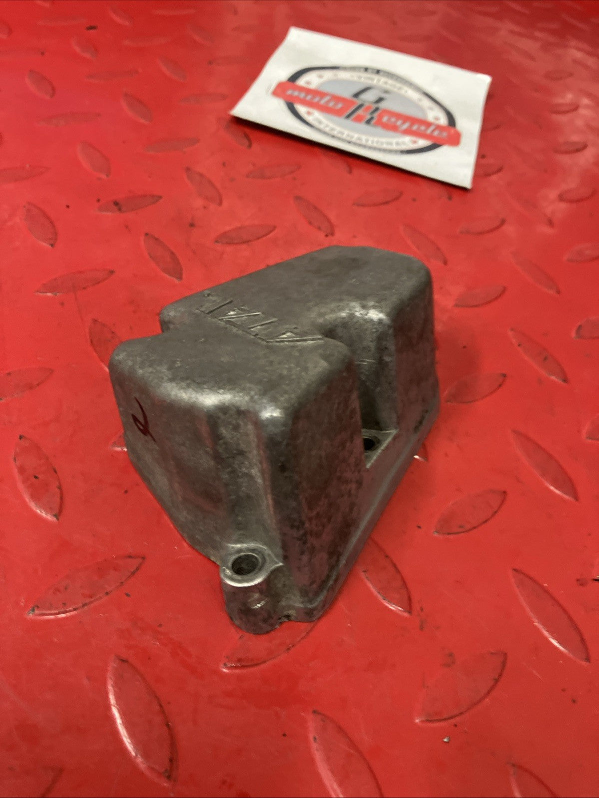 Honda CR250R 1984 Cylinder atac cover 2