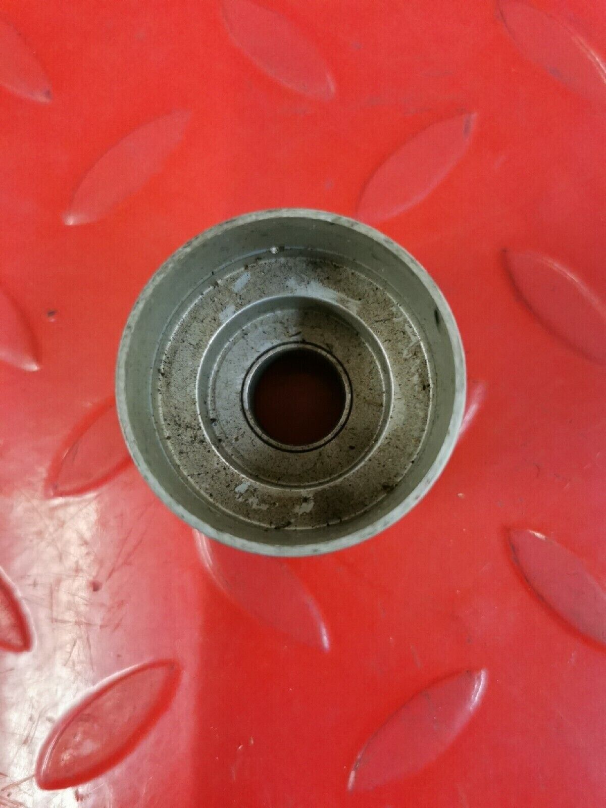NOS HONDA CR500 1984 CASE ROD GUIDE 52429-KA4-741  H38