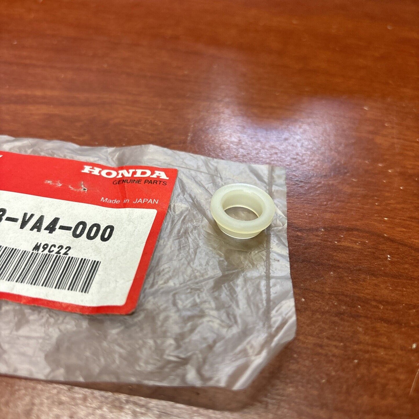 NOS Honda GXV120 GXV160 HR194 HR214 BRAKE HOLDER BUSH 75133-VA4-000 H164