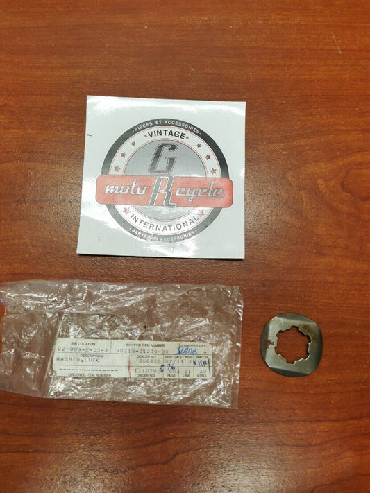 NEW Yamaha LOCK WASHER 90215-21239-00 Y68