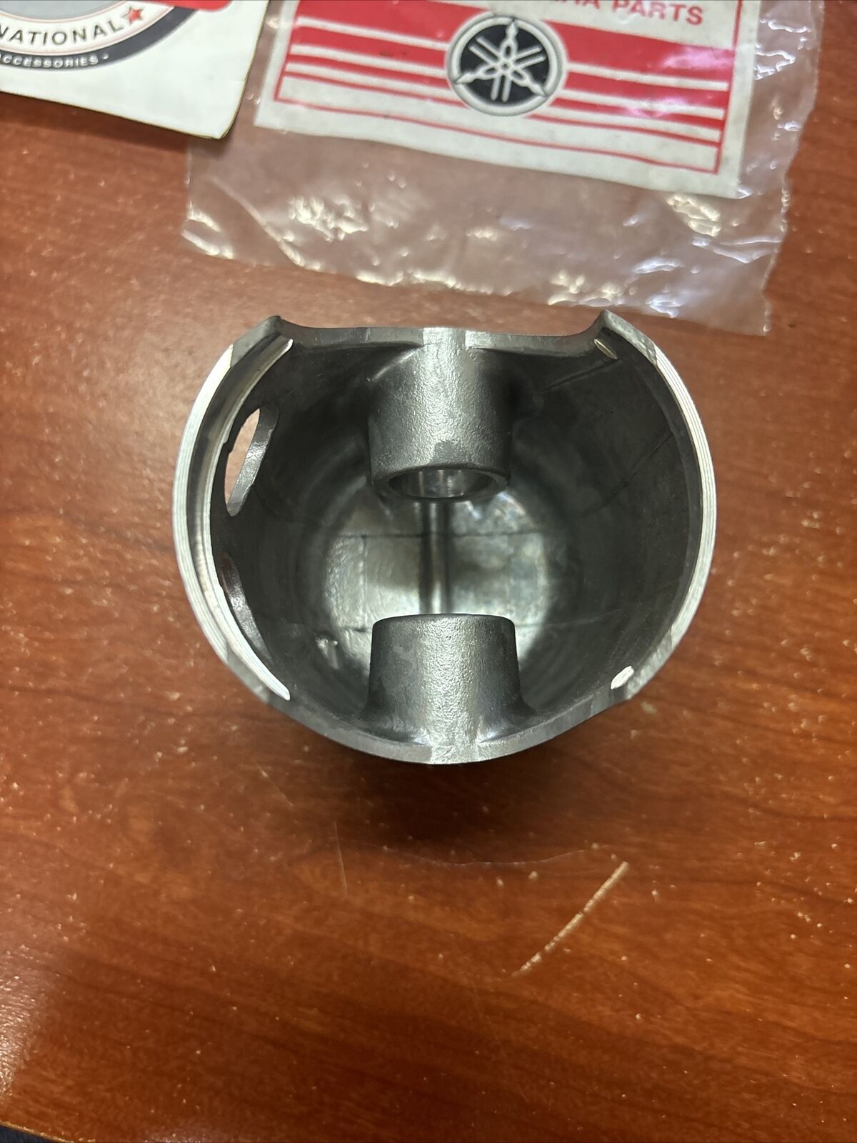 NOS Yamaha DT250 TY250 PISTON STD 0.96 438-11631-01-96 SUB 438-11631-02-96 Y175