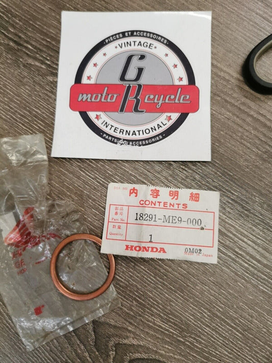 NOS HONDA VT1100C GASKET  EX  PIPE 18291-ME9-000 H56