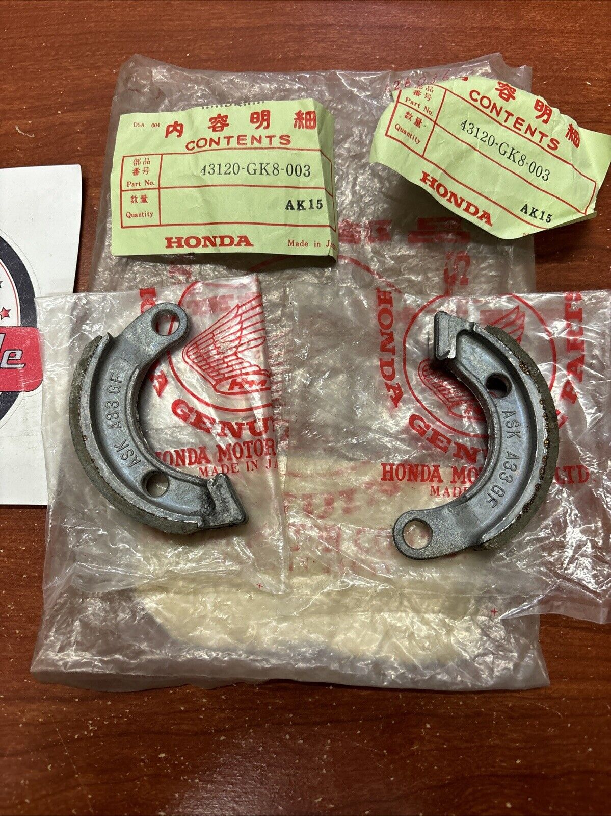 NOS Honda NQ50 D M NT50 BRAKE SHOE KIT 43120-GK8-003 SUB 43120-GK8-305 H155